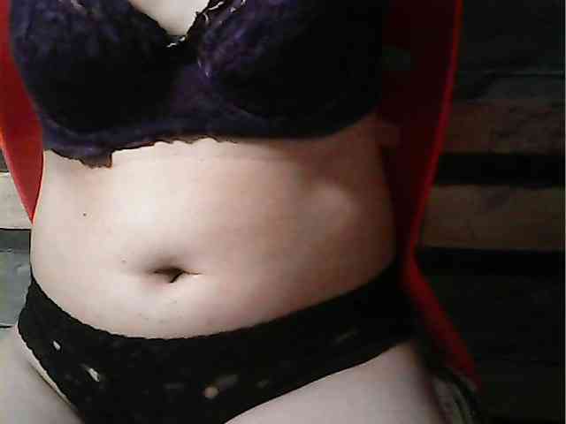 HornyNica webcam