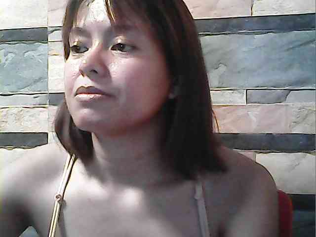 HornyNica webcam