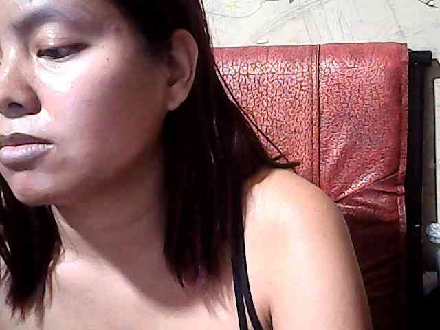HornyNica webcam