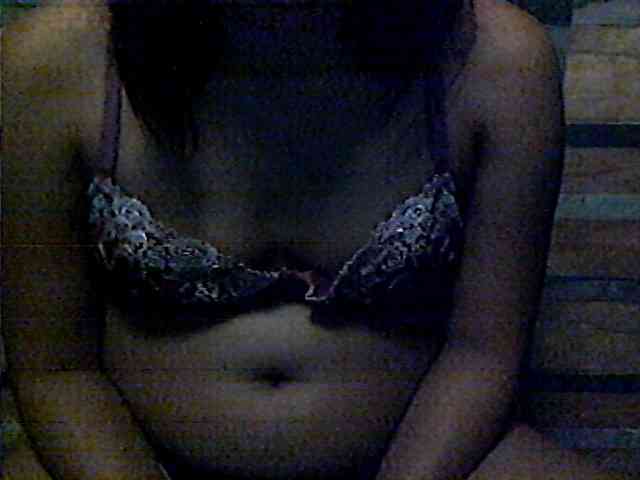 HornyNica webcam