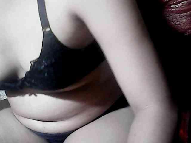 HornyNica webcam