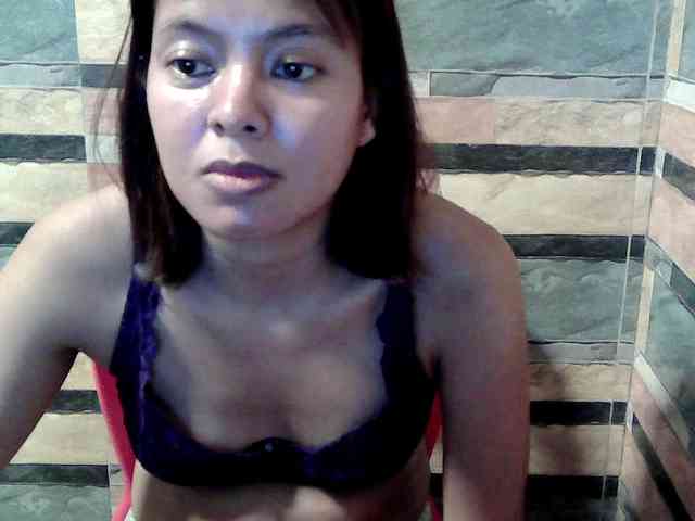 HornyNica webcam