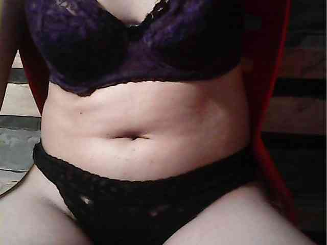 HornyNica webcam