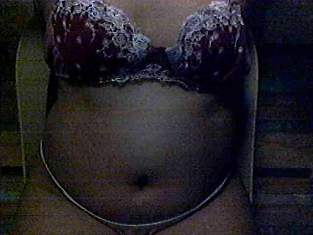 HornyNica webcam