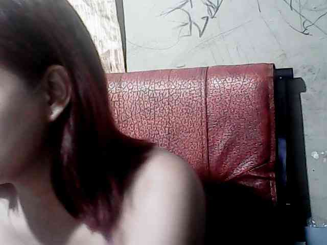HornyNica webcam