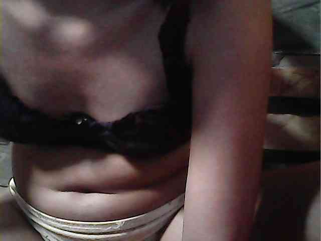 HornyNica webcam