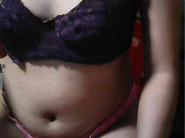 HornyNica webcam