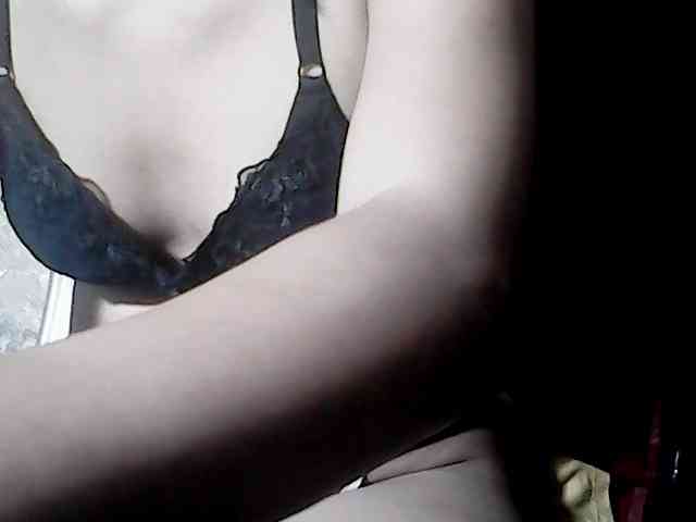 Model: HornyNica