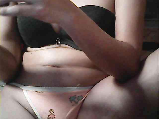 HornyNica webcam
