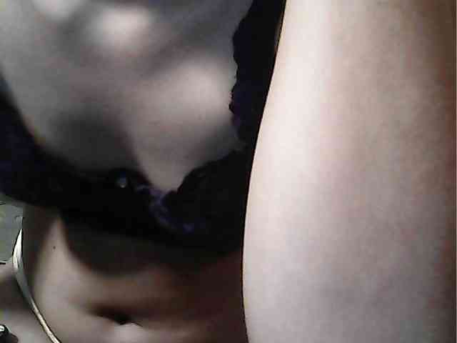 HornyNica webcam