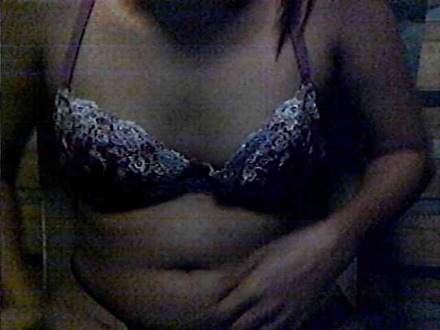 HornyNica webcam