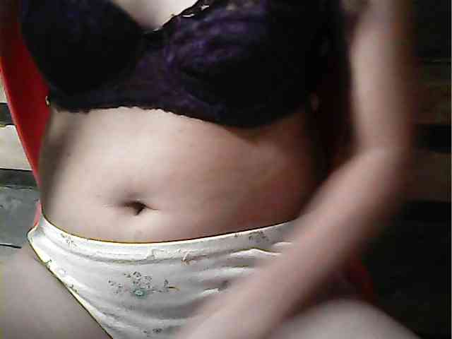 HornyNica webcam
