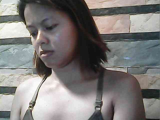 HornyNica webcam