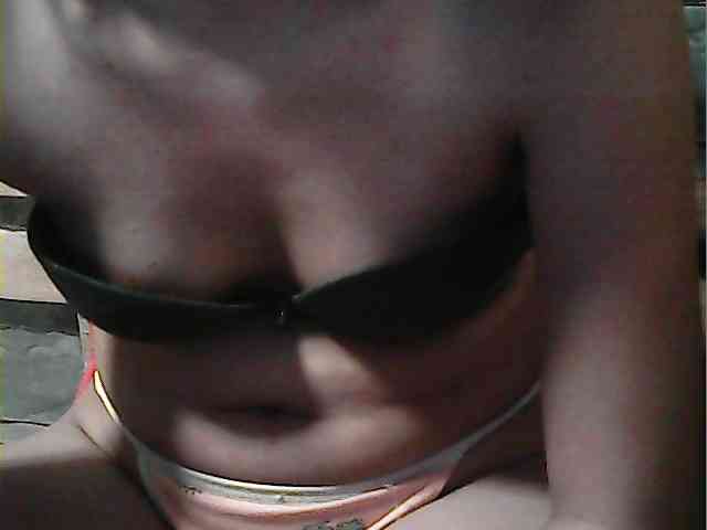 HornyNica webcam