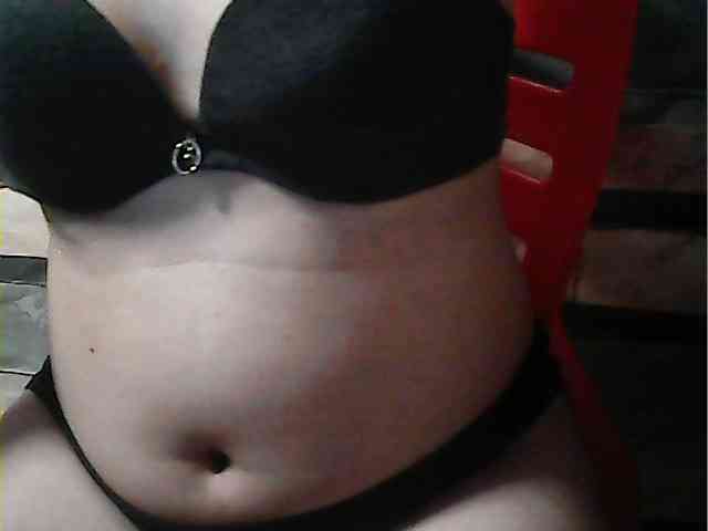 HornyNica webcam