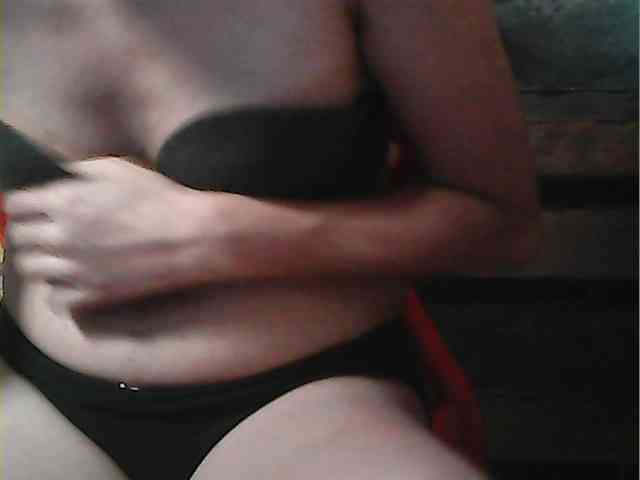 HornyNica webcam