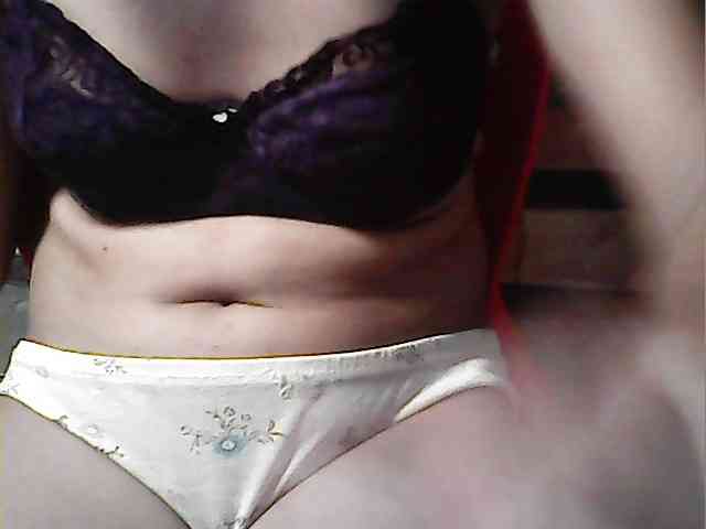 HornyNica webcam
