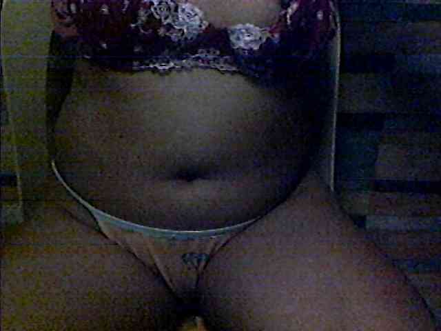 HornyNica webcam