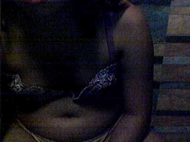 HornyNica webcam