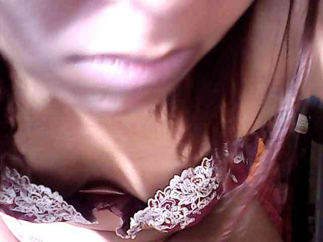 HornyNica webcam