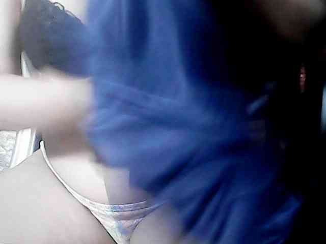 HornyNica webcam