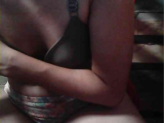 HornyNica webcam