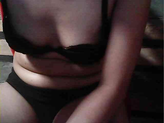 HornyNica webcam