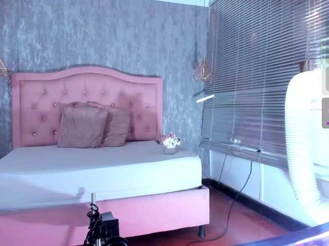 Nahomidi-bello live cam preview