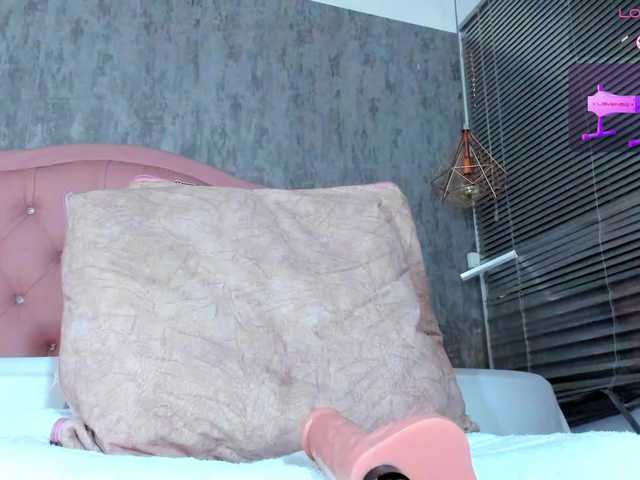 Nahomidi-bello live webcam show