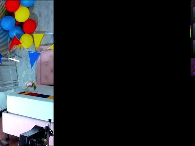Nahomidi-bello live cam on BongaCams