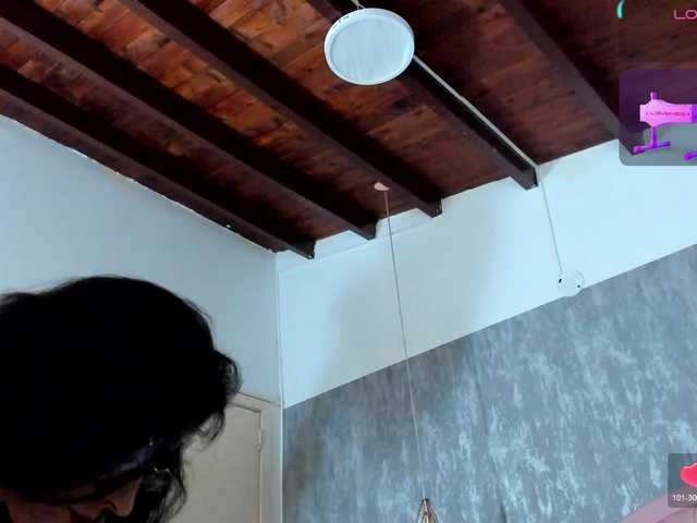 Nahomidi-bello live cam