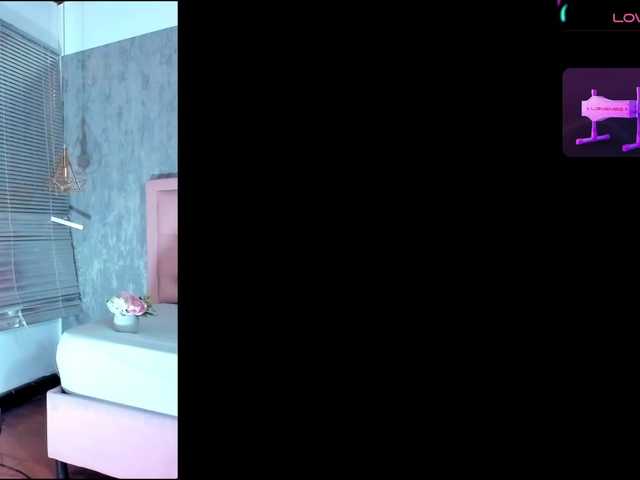 Nahomidi-bello live cam on BongaCams