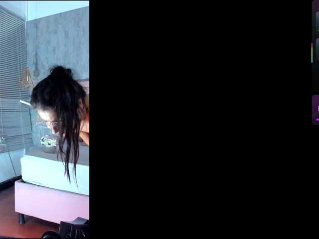Nahomidi-bello live cam on BongaCams
