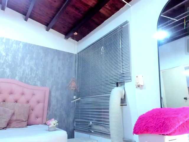 Nahomidi-bello live cam preview