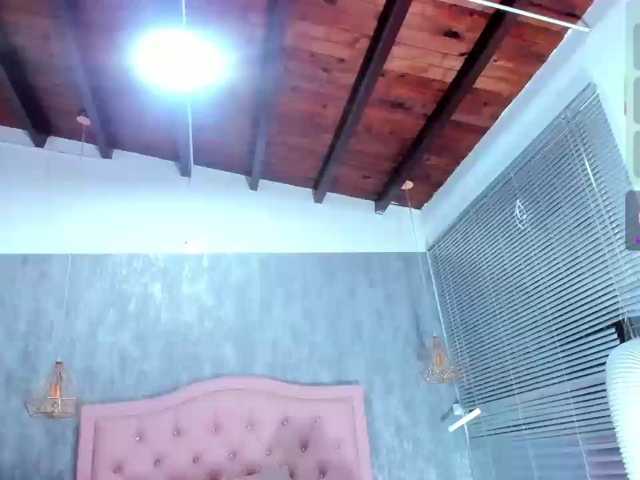 Nahomidi-bello live cam preview