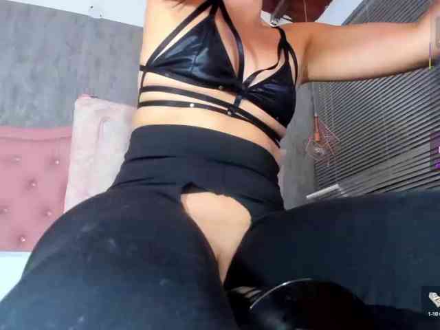 Nahomidi-bello - Girl 