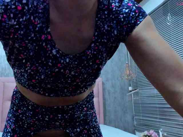 Nahomidi-bello webcam