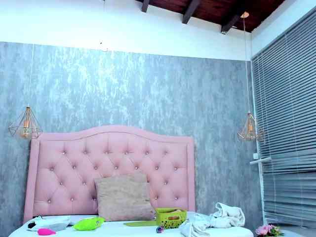 Nahomidi-bello webcam