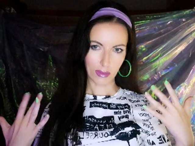 DizaKitty live cam on BongaCams