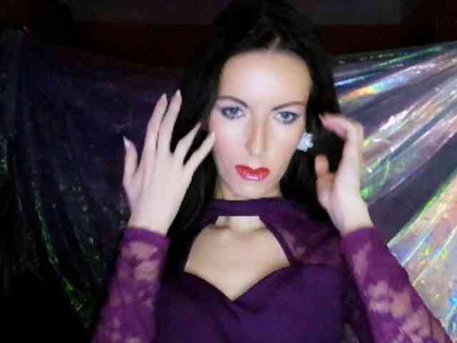 DizaKitty Live Webcam on BongaCams