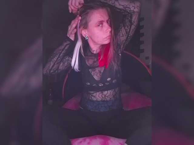 SexyMilfMom4VOYERS