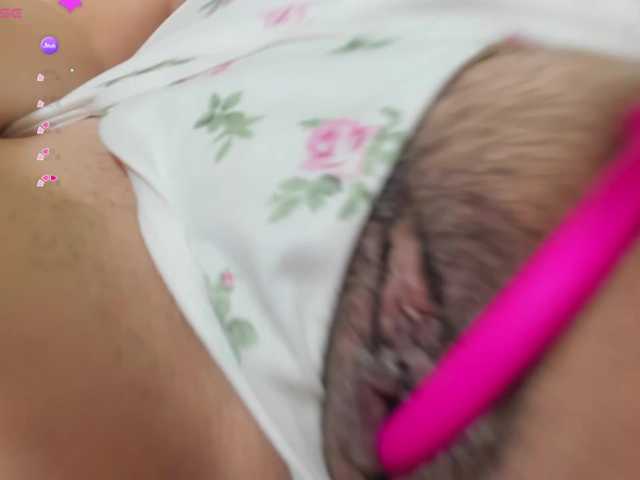 SaraMashmeloo live cam on BongaCams