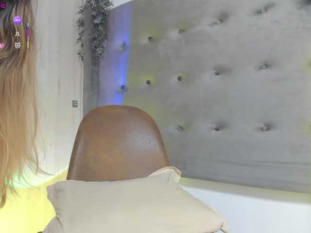 SaraMashmeloo live cam on BongaCams