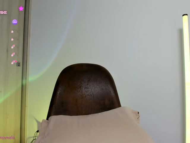 SaraMashmeloo live cam on BongaCams