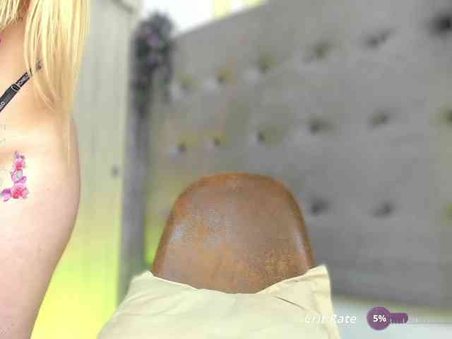 SaraMashmeloo webcam