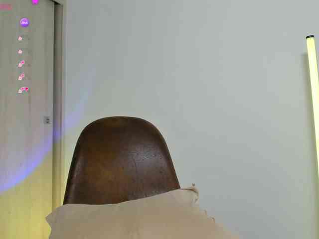 SaraMashmeloo webcam