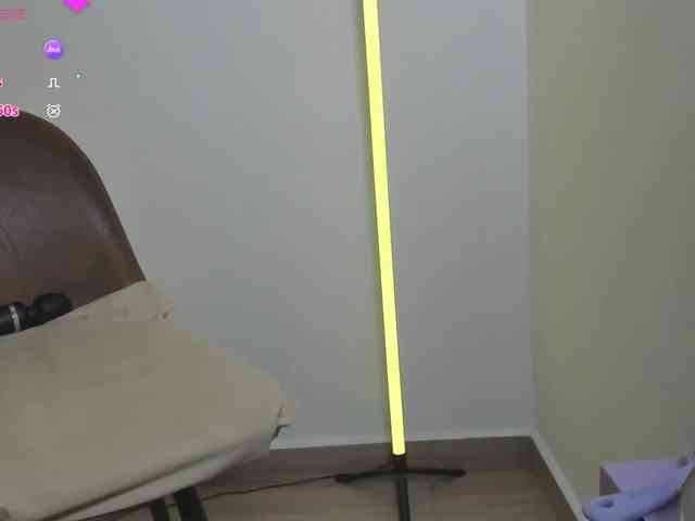 SaraMashmeloo webcam