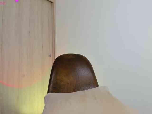 SaraMashmeloo webcam