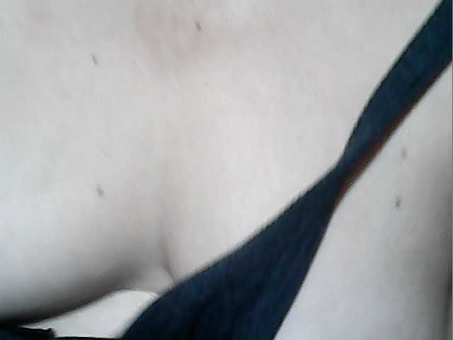 lovelyshantal live cam preview