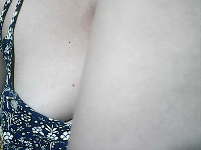 Webcam performer Lovelyshantal online show Lovelyshantal
